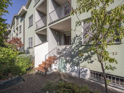 Villetta a schiera di 240 m² con Giardino Privato